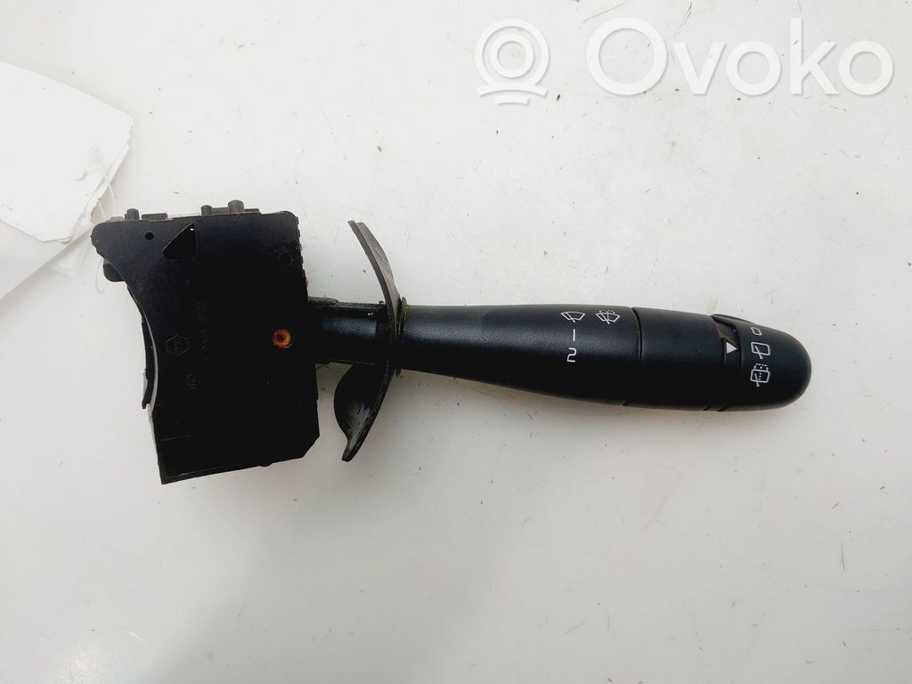Dacia Sandero Wiper control stalk 