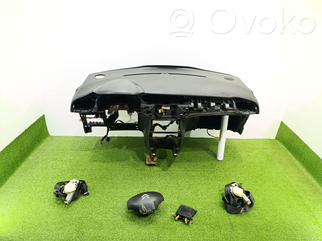 Citroen C3 Turvatyynysarja paneelilla 