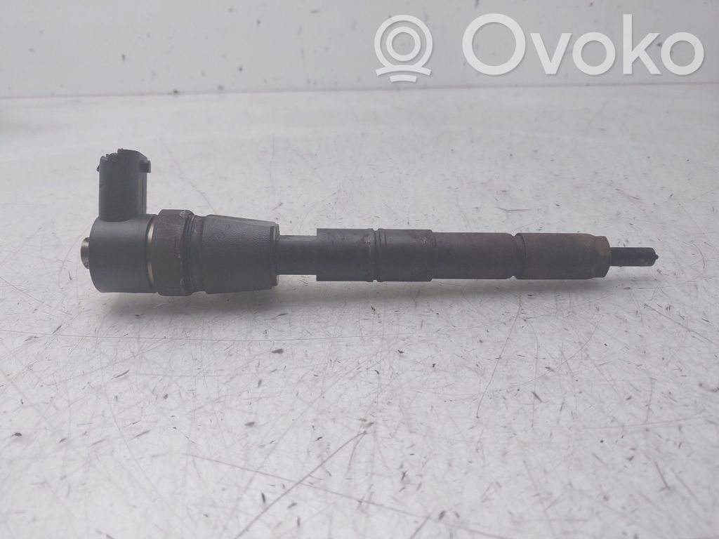 Inyector de combustible   0445110327