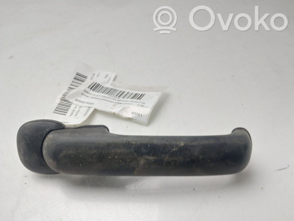 Nissan Terrano Manecilla externa puerta delantera 