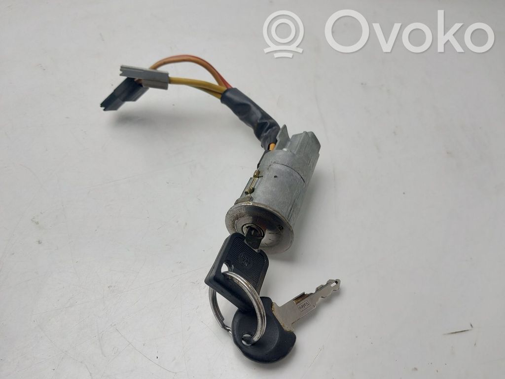 Renault Clio I Virtalukko 