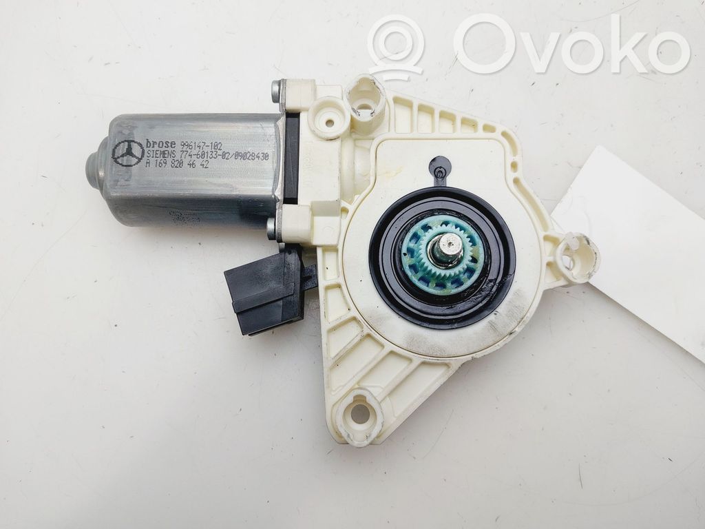 Mercedes-Benz A W169 Motor macara geam ușă spate 