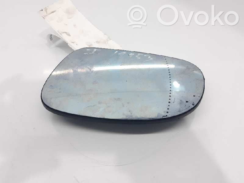 Vidrio del espejo lateral   834059