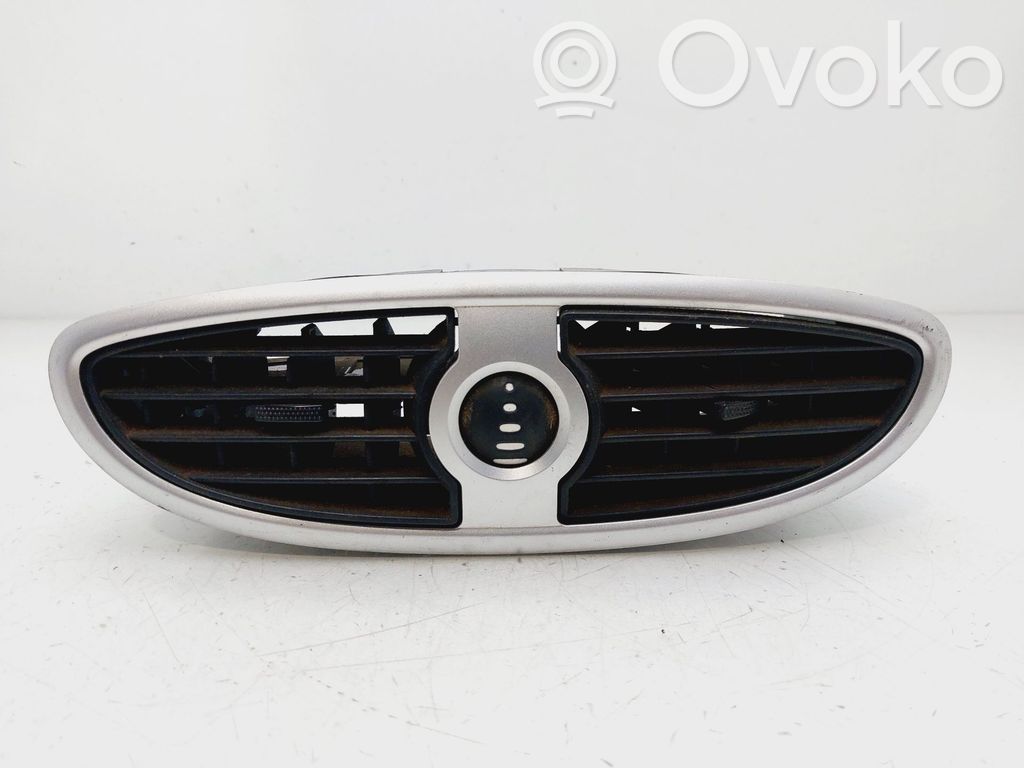 Renault Clio III Grille d'aération centrale 