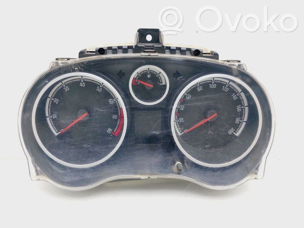 Opel Corsa D Nopeusmittari (mittaristo) 