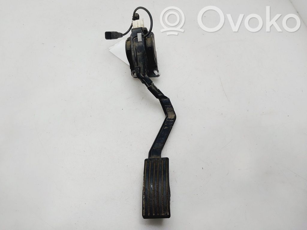 Peugeot 407 Kaasupolkimen asentoanturi 
