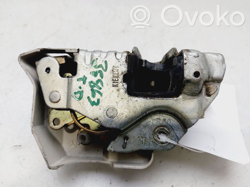 Mercedes-Benz 190 W201 Încuietoare ușă spate