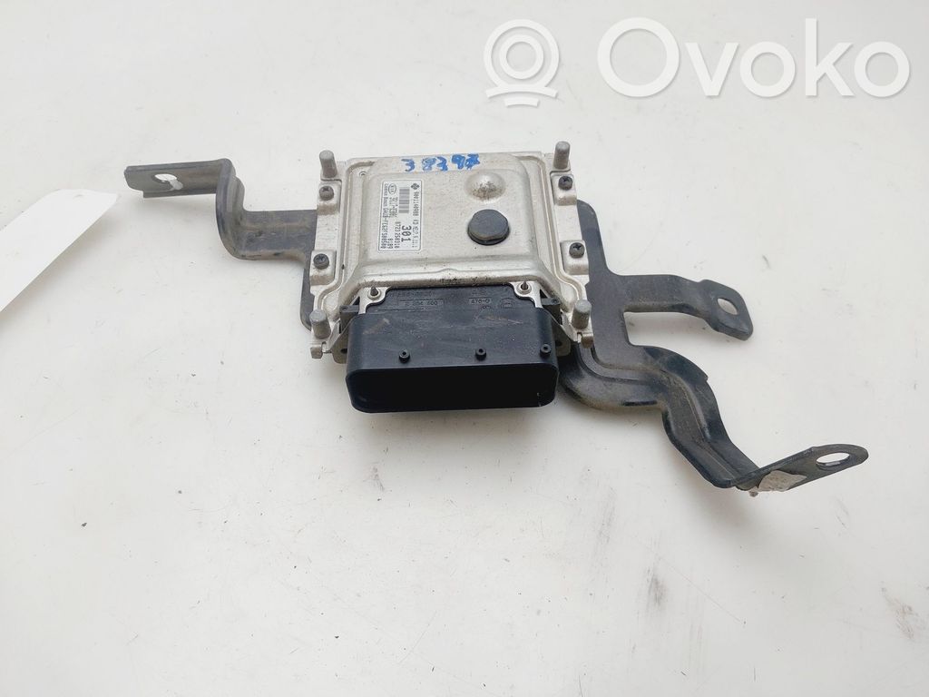KIA Rio Moottorin ohjainlaite/moduuli 