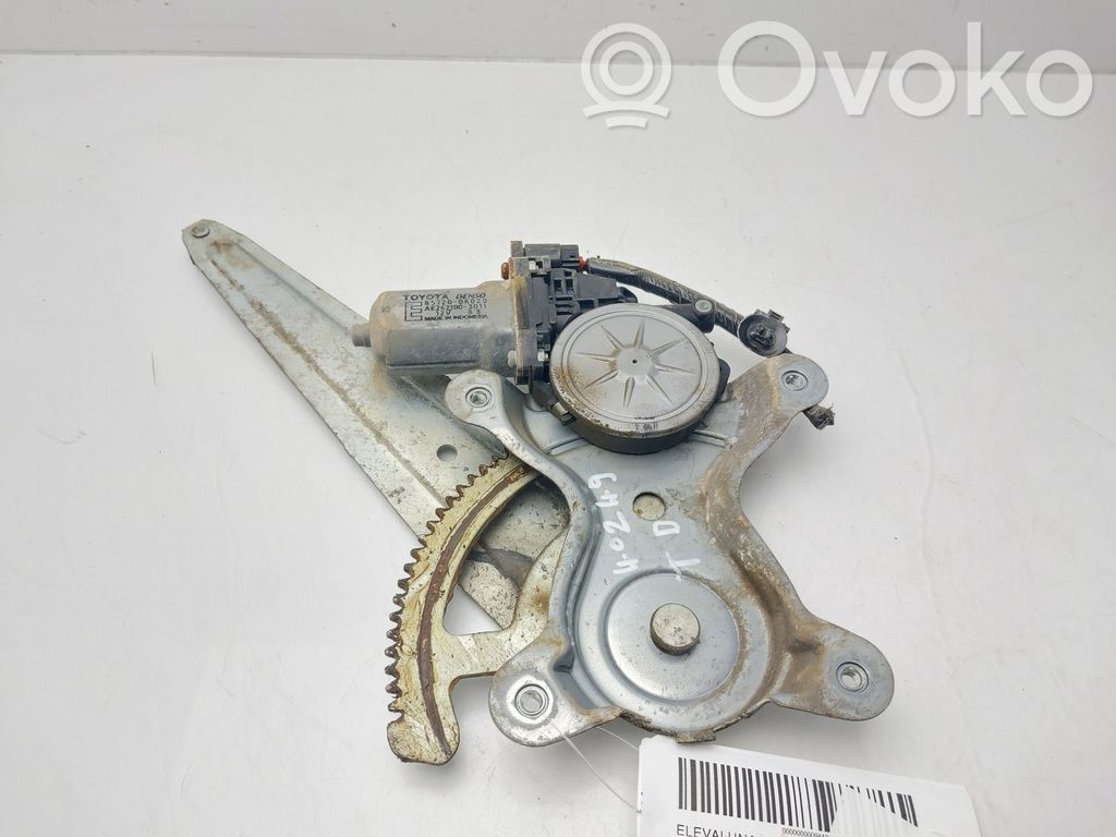 Toyota Hilux (AN10, AN20, AN30) Macara geam spate manuală 
