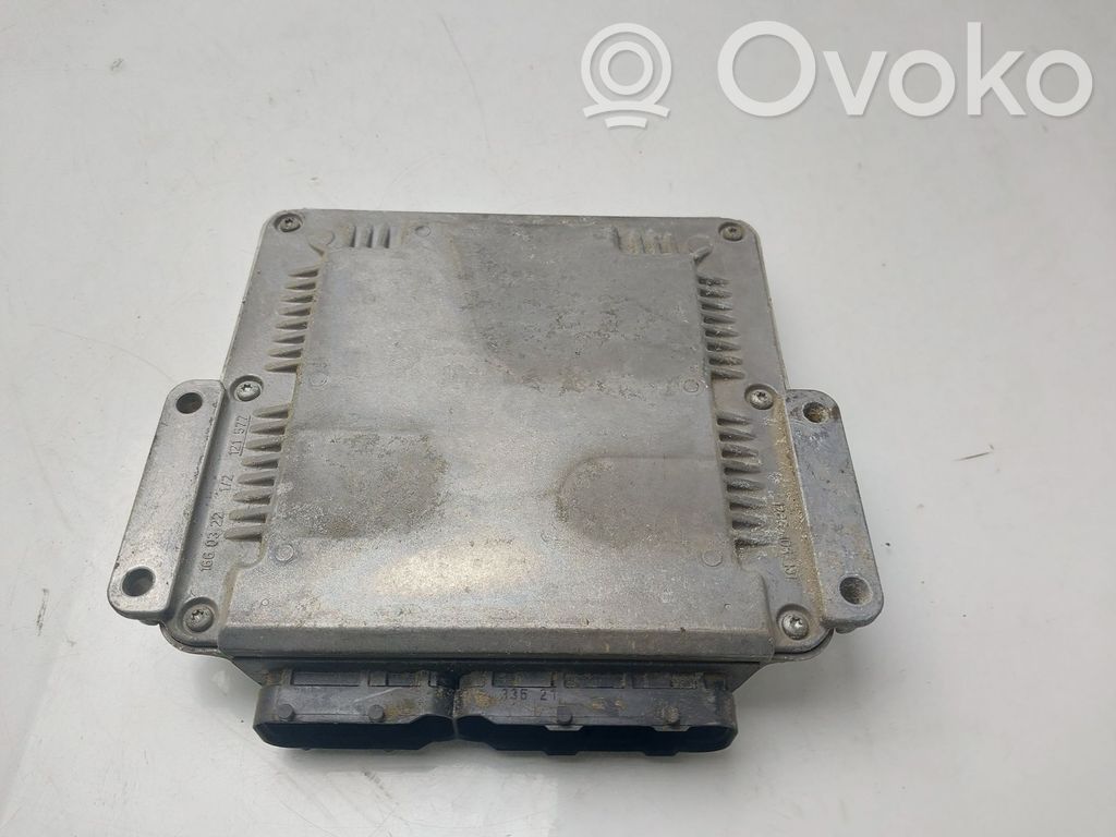 Engine control unit/module   P04727666AC
