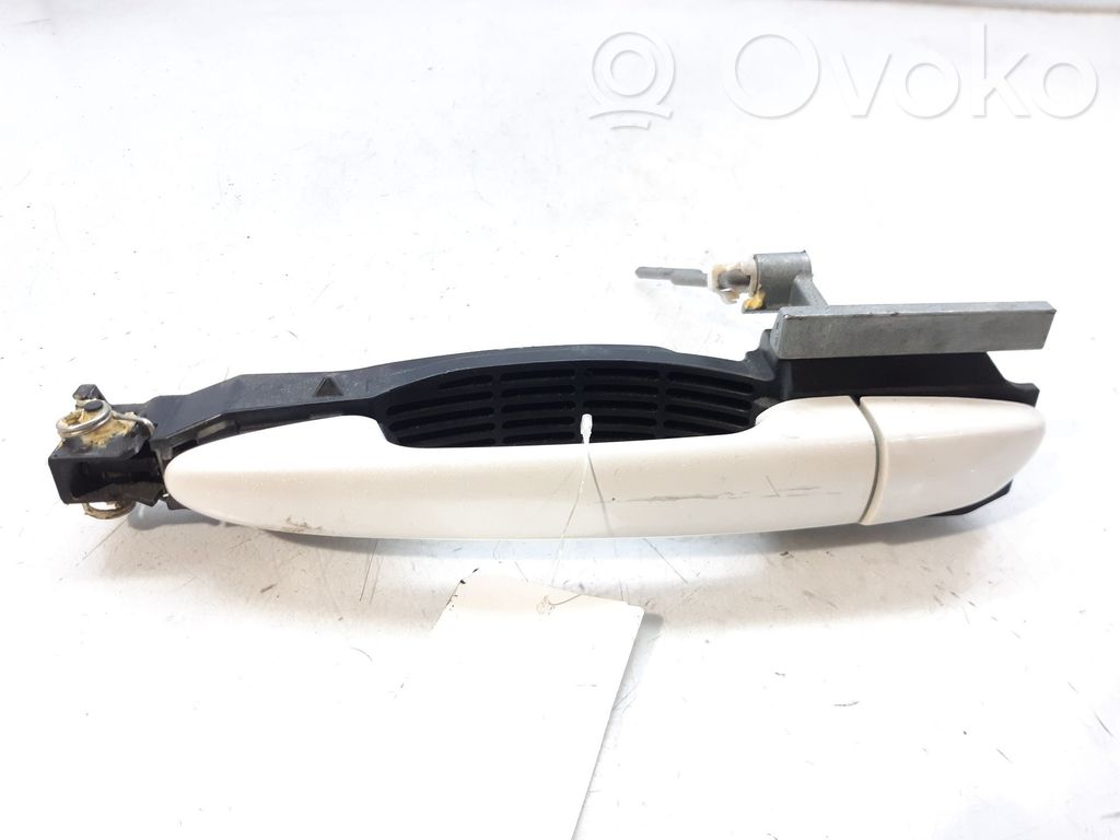 Manecilla externa puerta trasera   BBM773410A