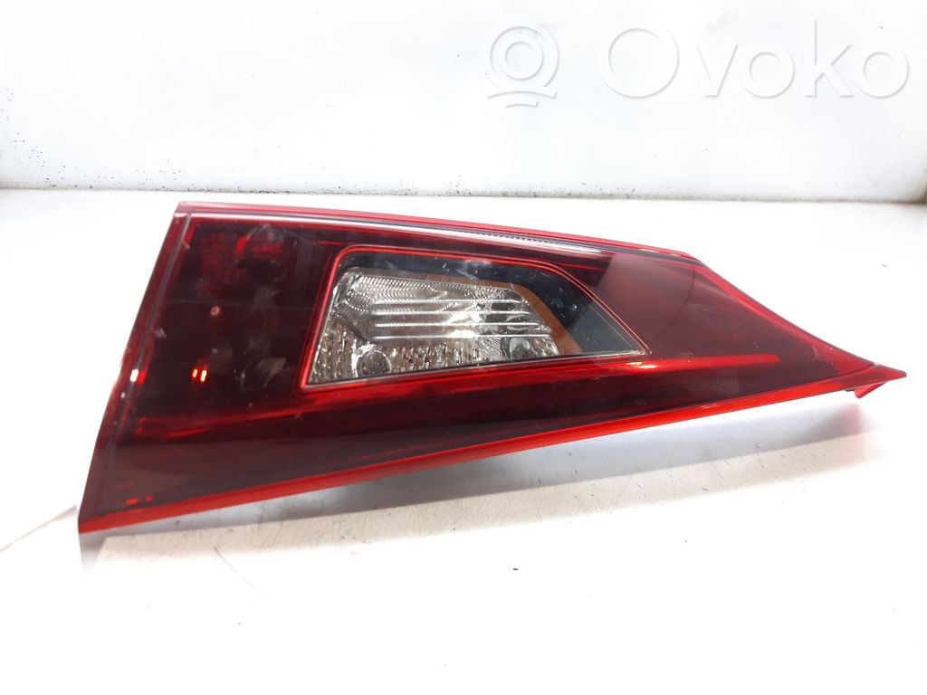 Mazda 3 II Takaluukun takavalot 
