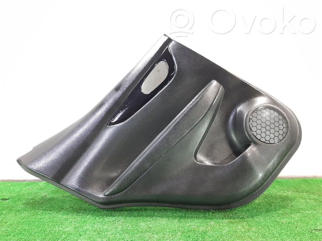 Nissan Qashqai Boczki / Poszycie drzwi tylnych 