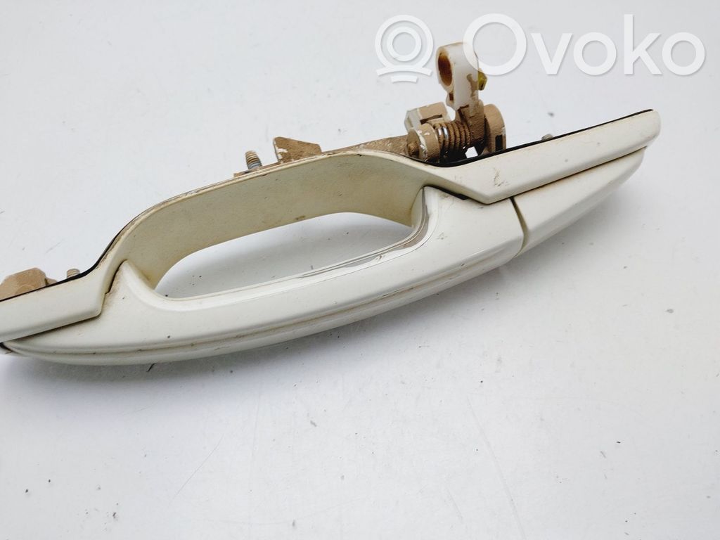 Manecilla externa puerta trasera   7345008014LAK