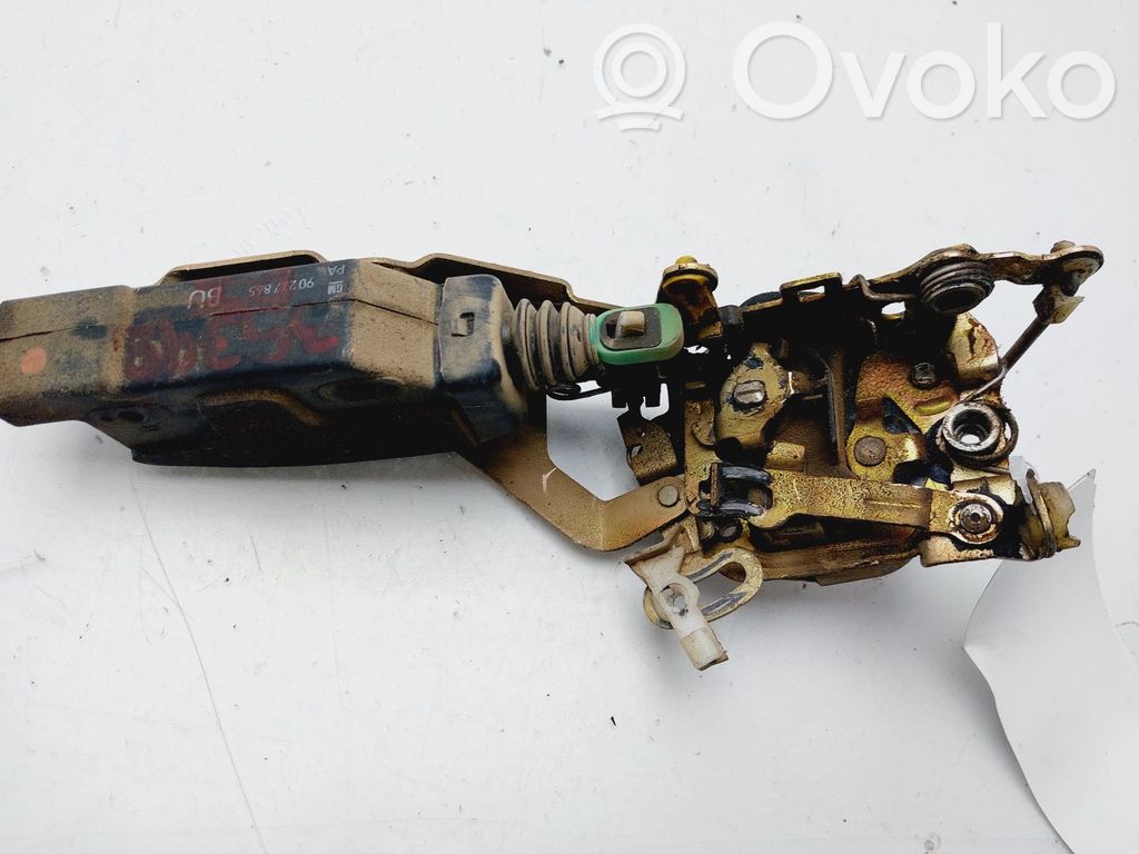 Opel Vectra A Front door lock 