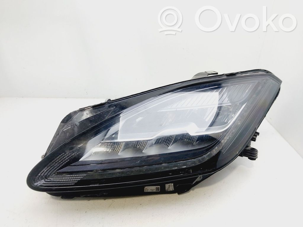 Headlight/headlamp   J9C313W030ED