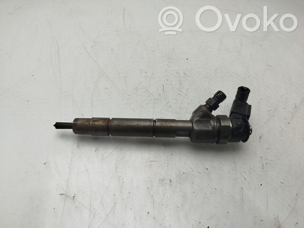 Inyector de combustible   A6400701287