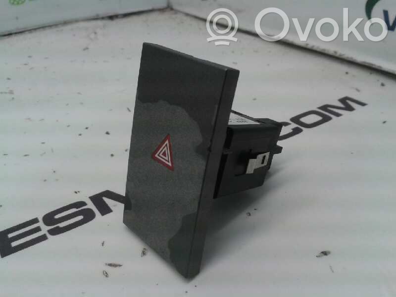 Botón interruptor de luz de peligro   24441250