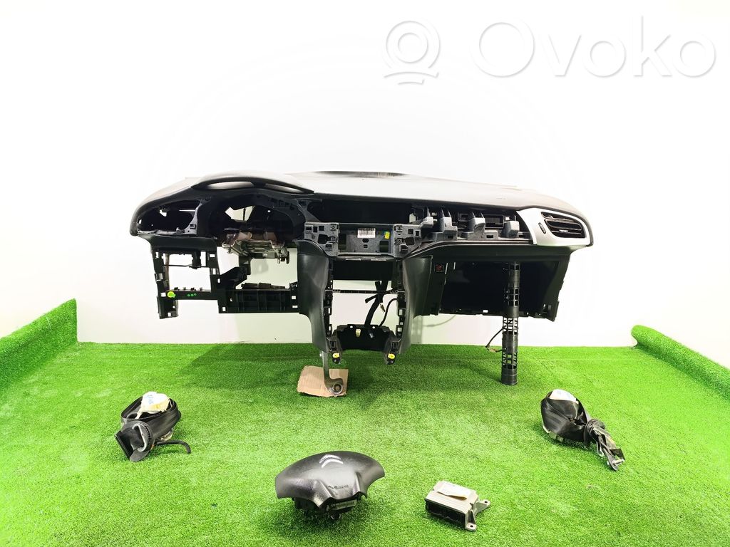 Airbag set with panel   96835551ZD