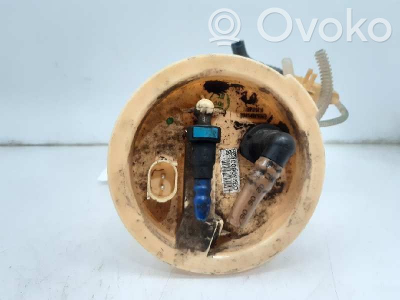 Bomba interna de combustible   A2C53025289