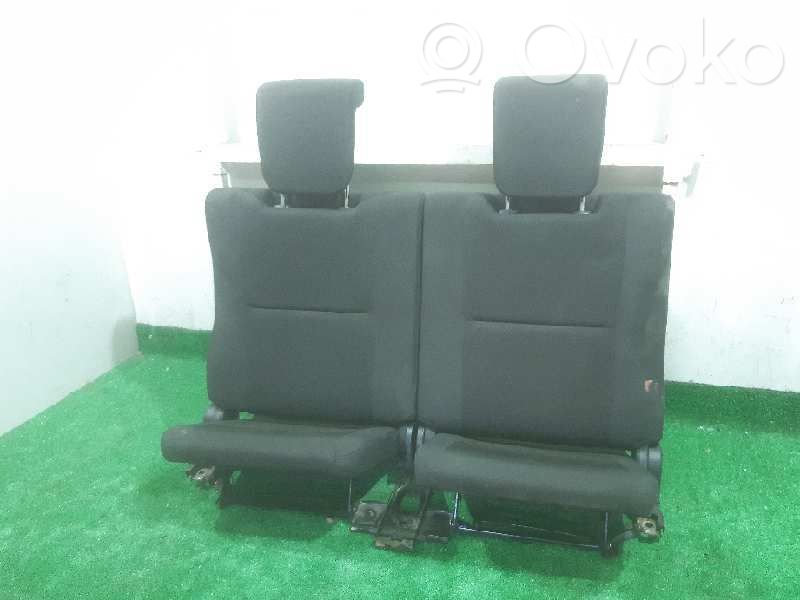 Toyota Corolla Verso AR10 Fotel tylny 