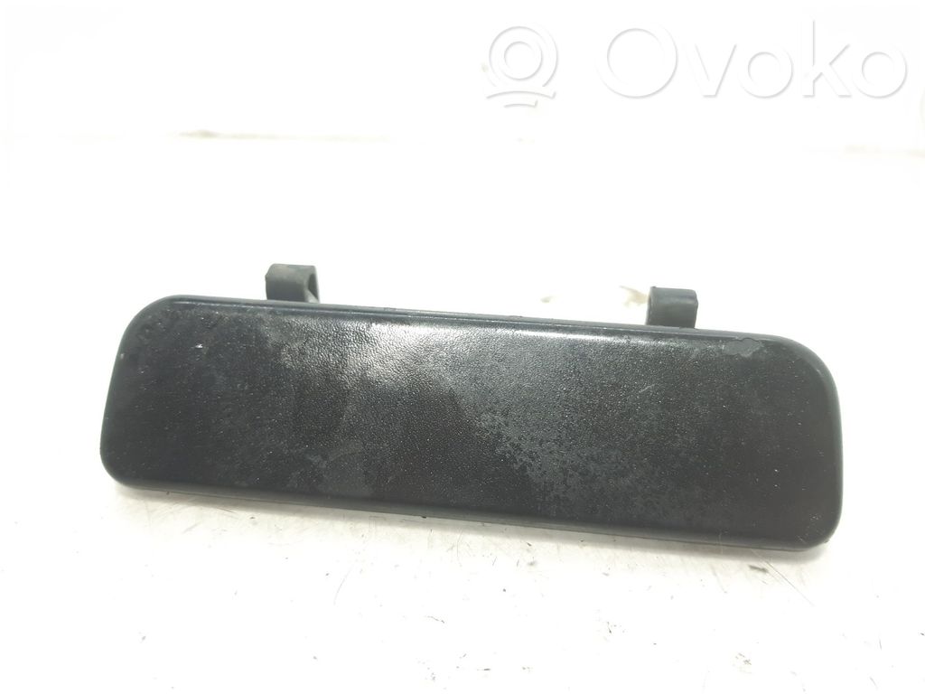 Renault Clio I Takaoven ulkokahva 