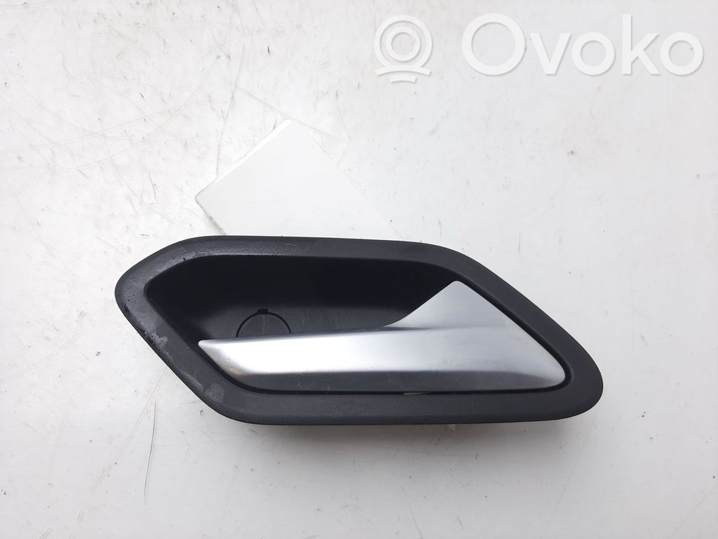 Dacia Duster II Manecilla interna puerta delantera 