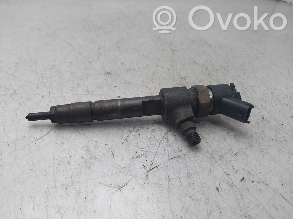 Injector combustibil   0445110119