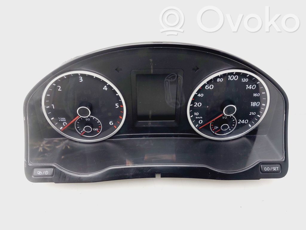 Volkswagen Tiguan Vitezometru (grup de instrumente) 