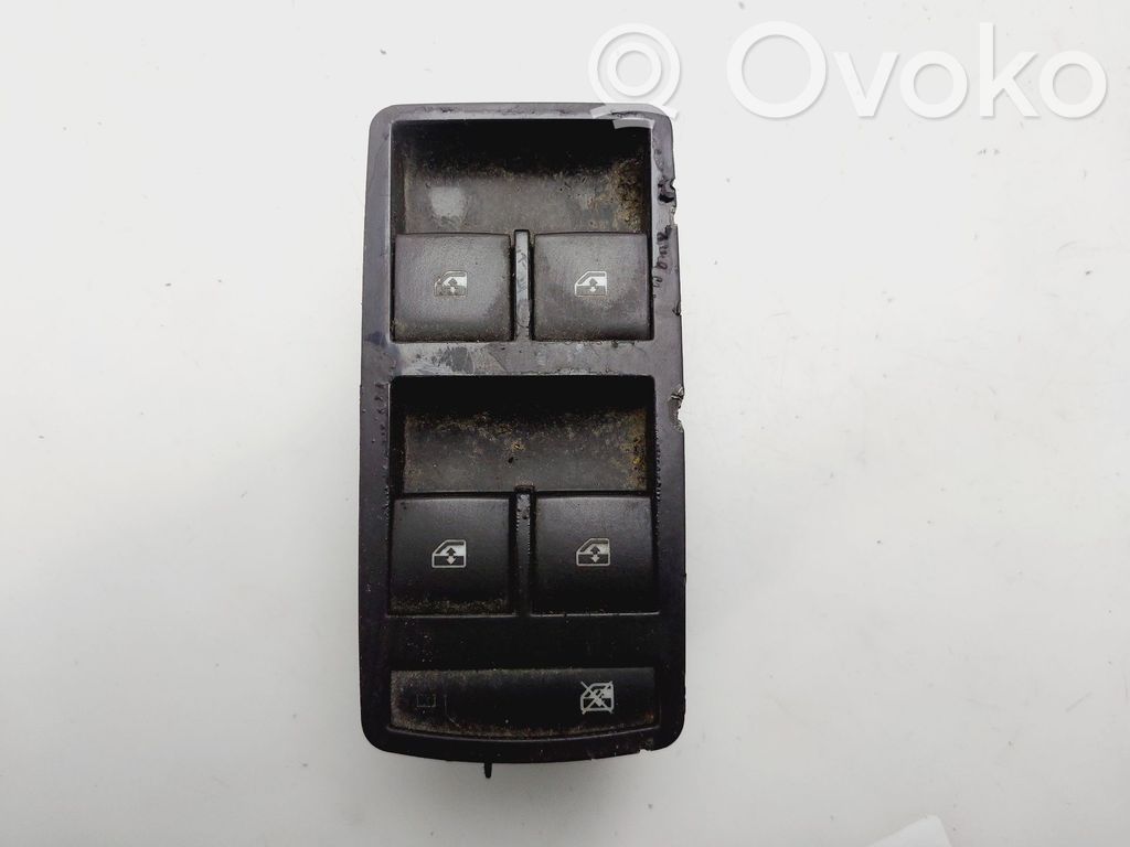 Opel Insignia A Electric window control switch 