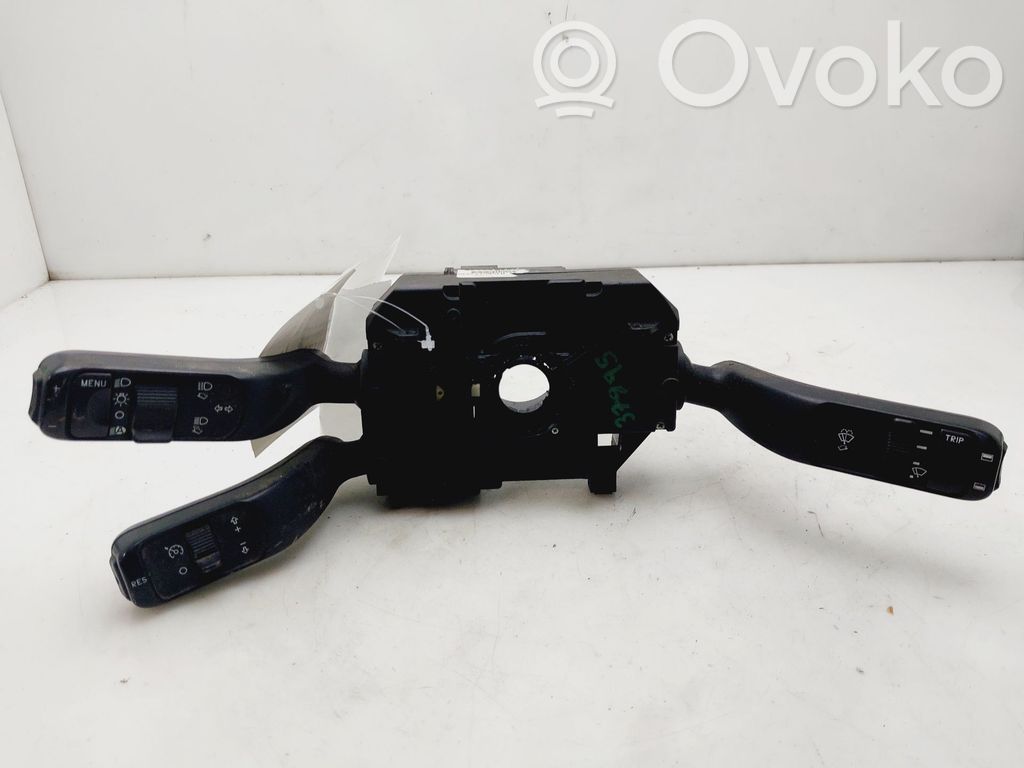 Alfa Romeo 159 Steering wheel buttons/switches 
