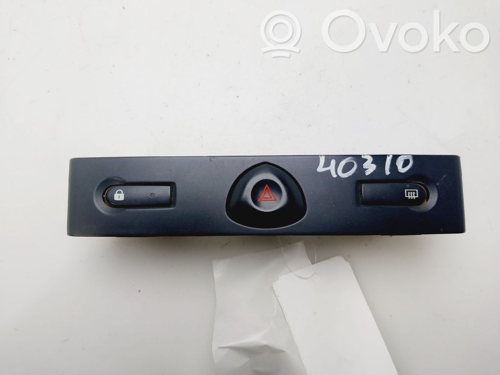 Renault Clio II Botón interruptor de luz de peligro 
