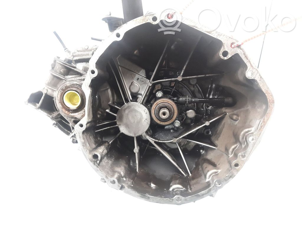 Nissan Qashqai Manual 5 speed gearbox 