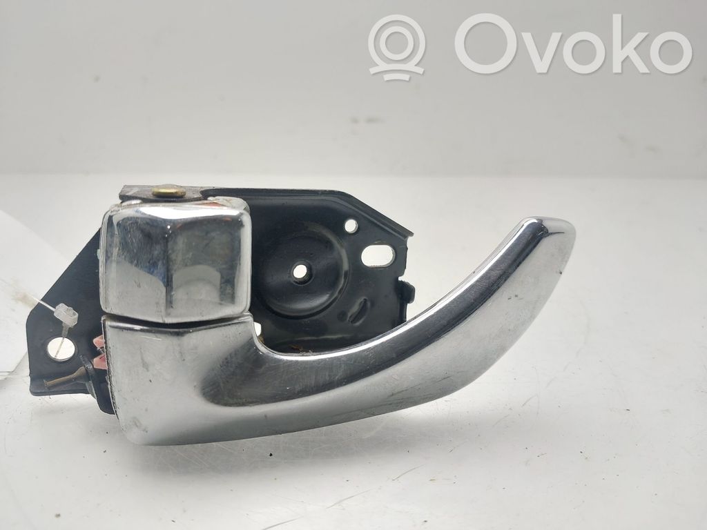 Manecilla interna puerta trasera   82610H1020LK