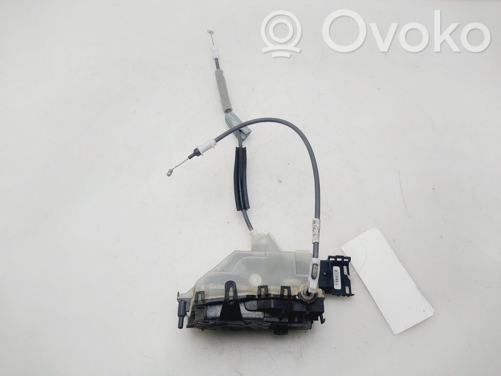 Opel Corsa F Etuoven lukko