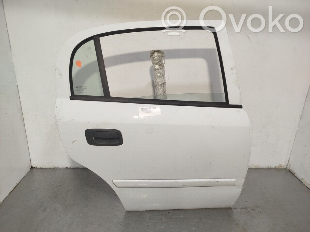 Opel Astra G Puerta trasera 