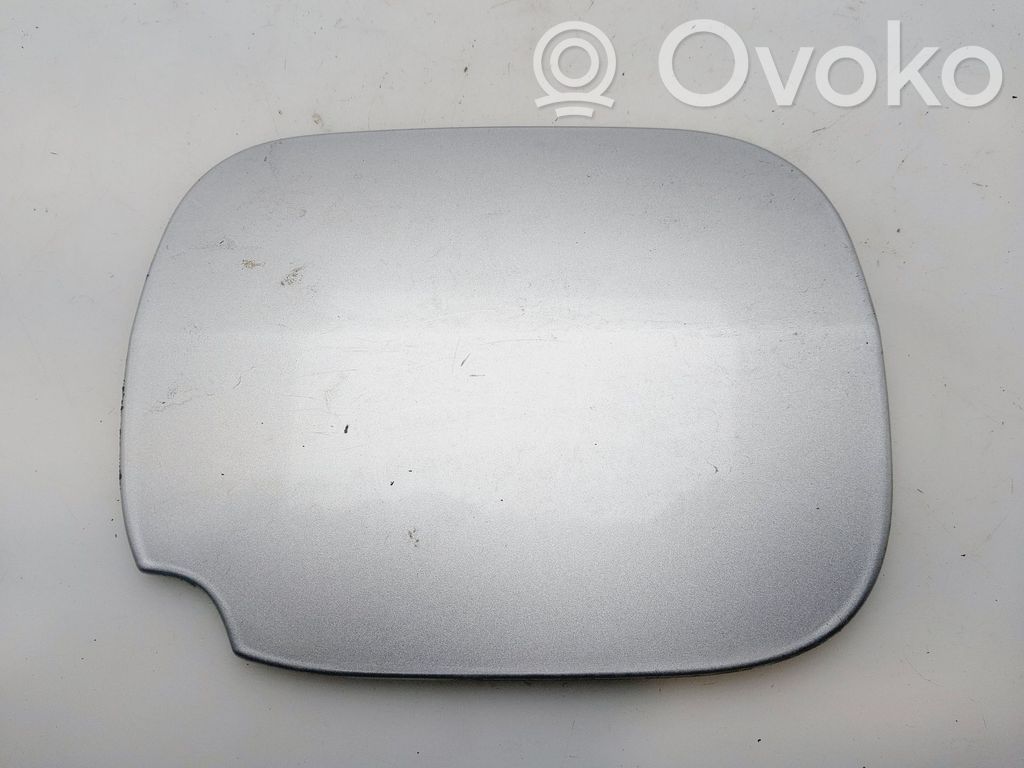 Renault Clio III Polttoainesäiliön täyttöaukon korkki 