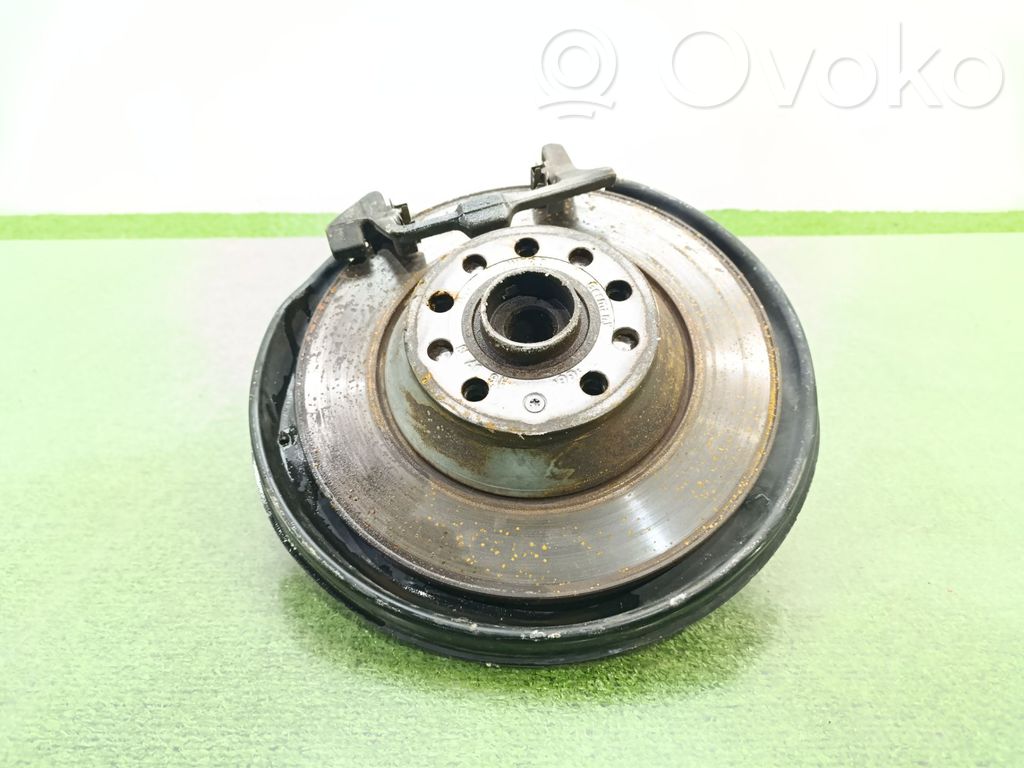 Audi A6 S6 C6 4F Fuso a snodo con mozzo ruota posteriore 