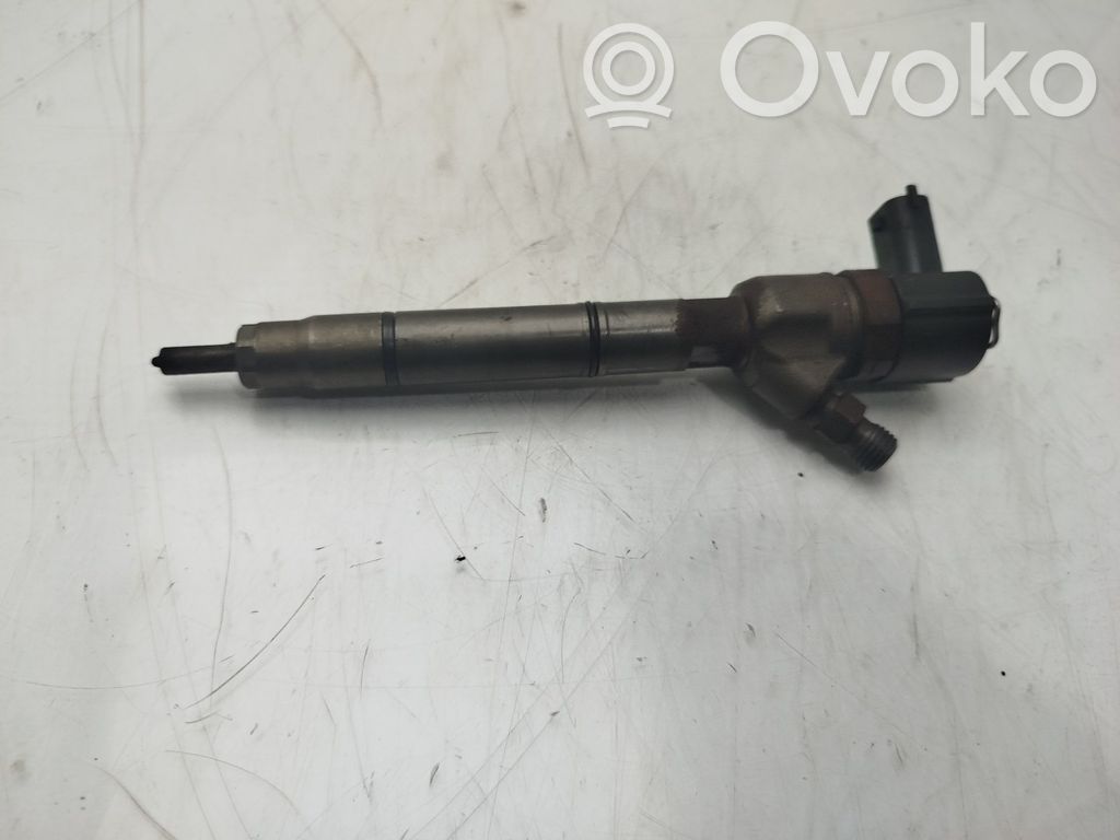 Polttoainesuutin   338002A400
