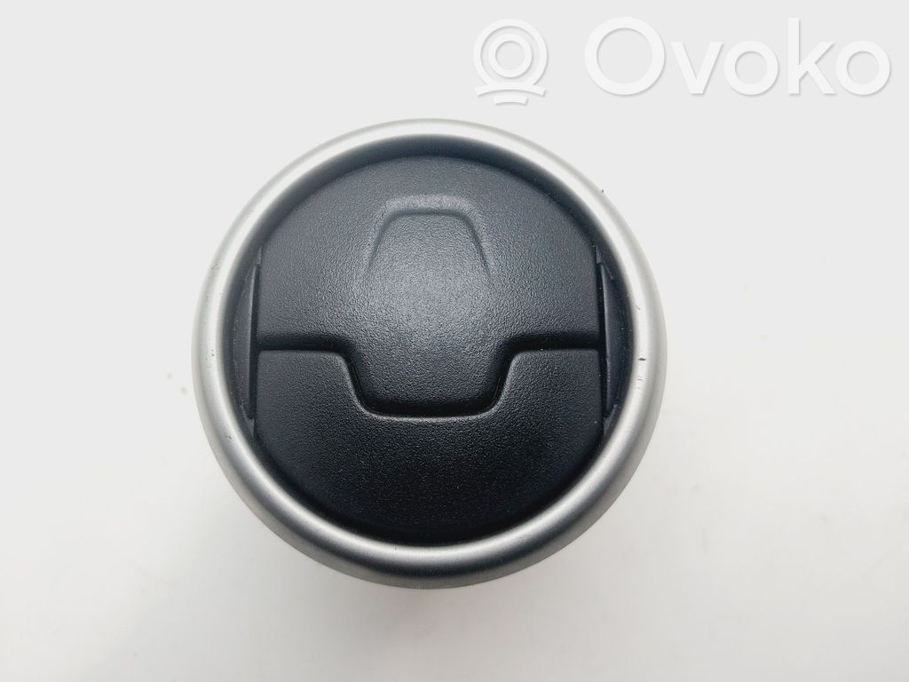 Nissan Qashqai Griglia di ventilazione centrale cruscotto