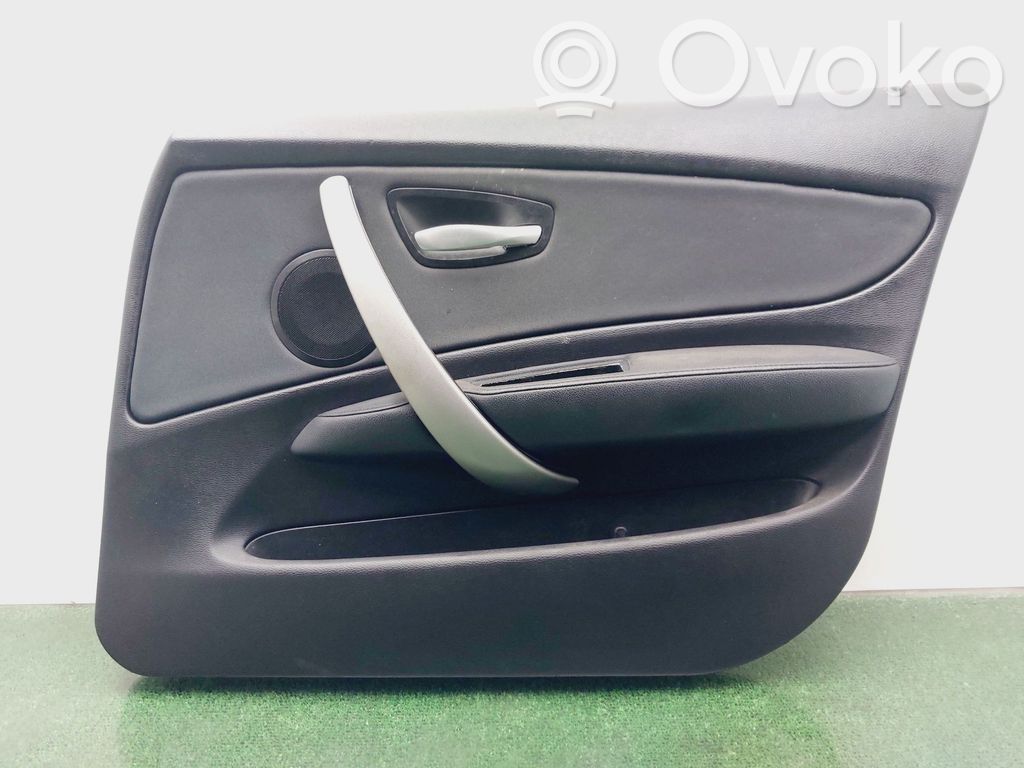 BMW 1 E81 E87 Etuoven verhoilu 