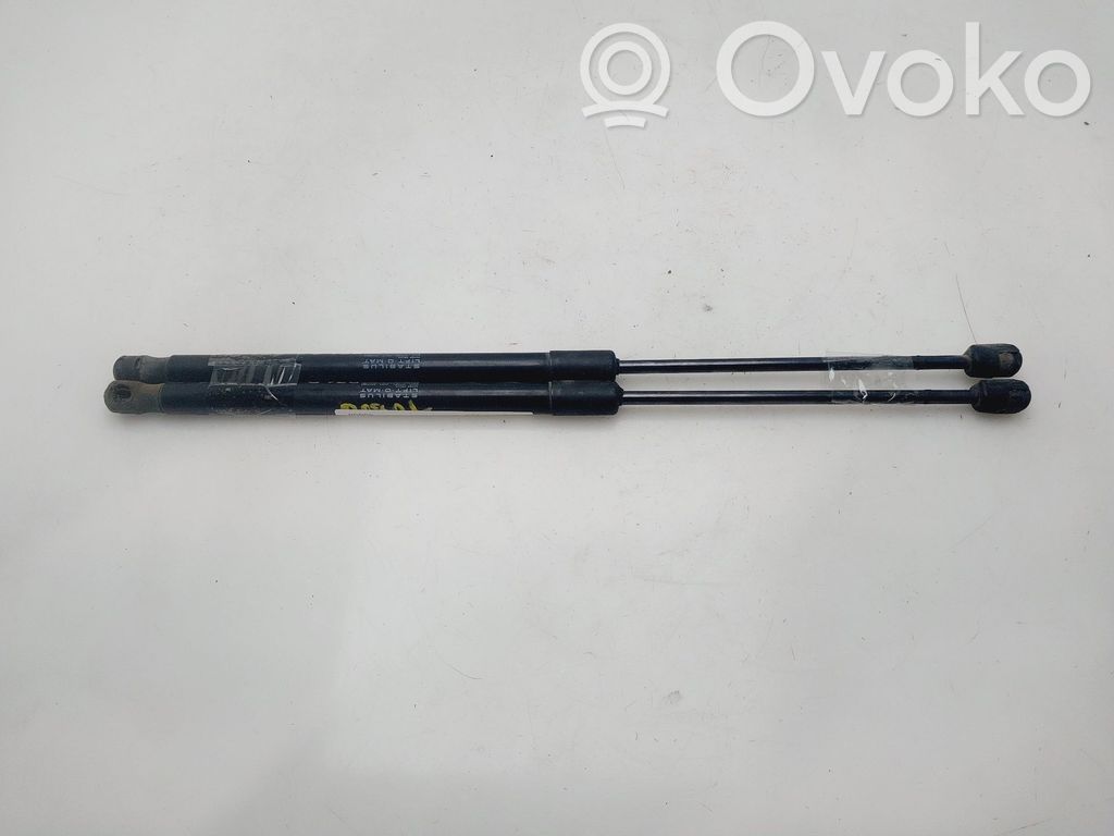 Citroen C4 I Takaluukun tuen kaasujousi