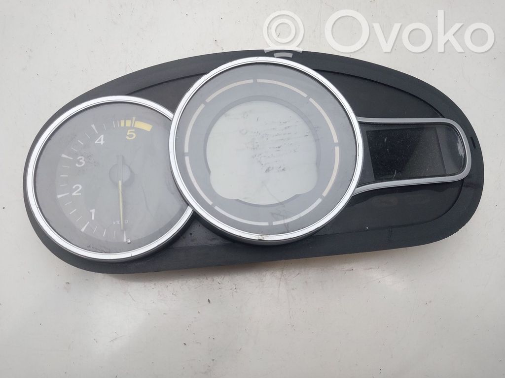 Renault Megane III Vitezometru (grup de instrumente)