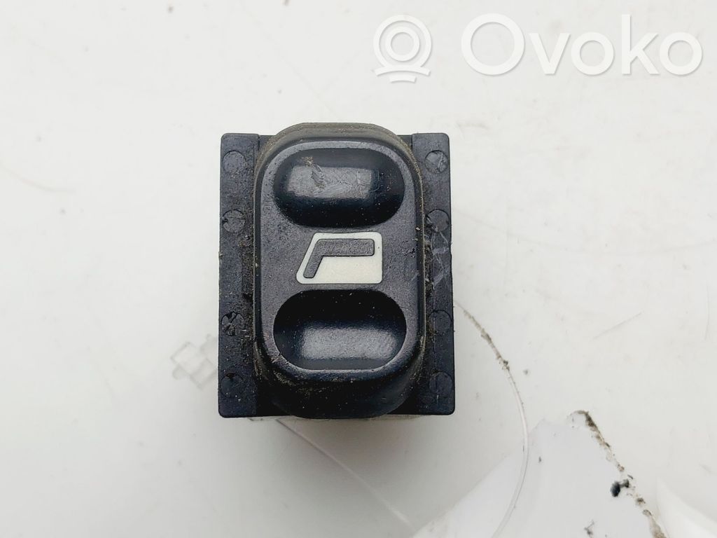 Citroen Xsara Electric window control switch 