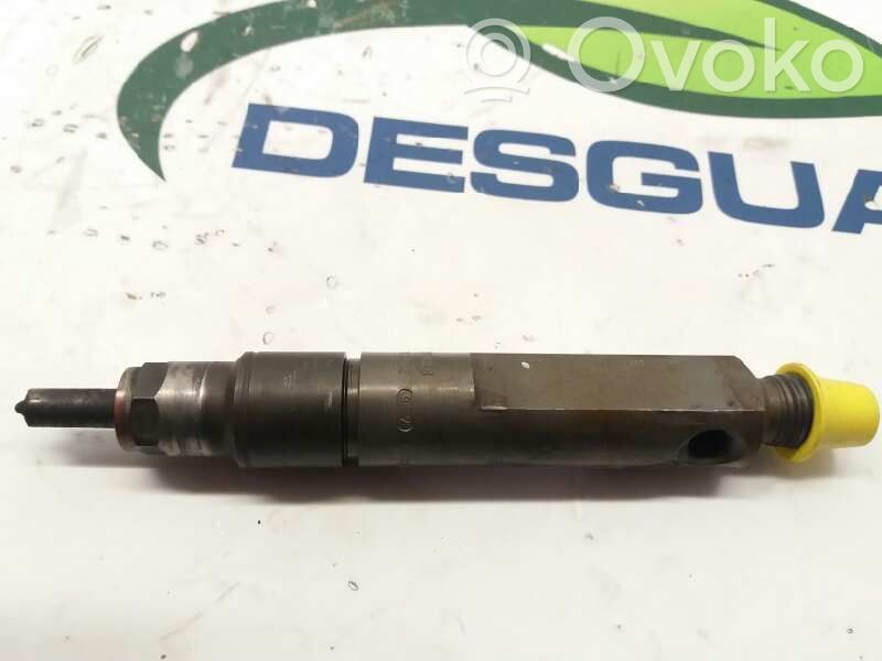 Inyector de combustible   0432193611