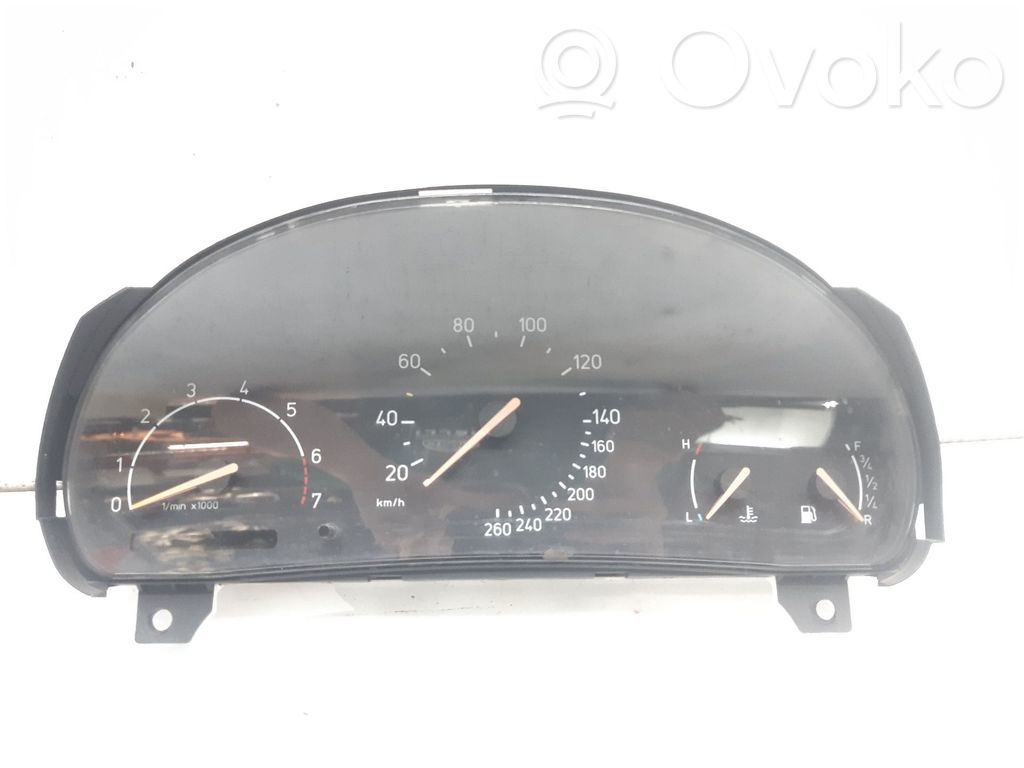 Saab 9-5 Speedometer (instrument cluster) 