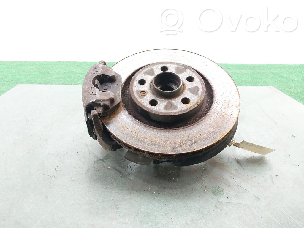 Volkswagen Golf IV Achsschenkel vorne 