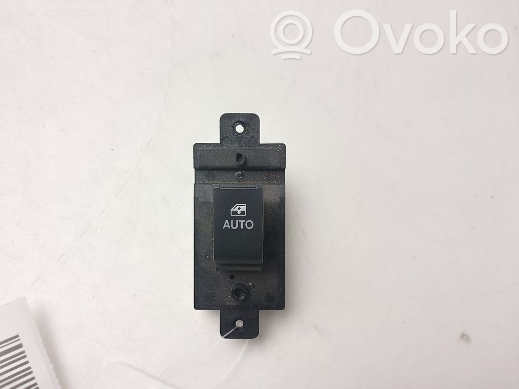 Opel Antara Electric window control switch 