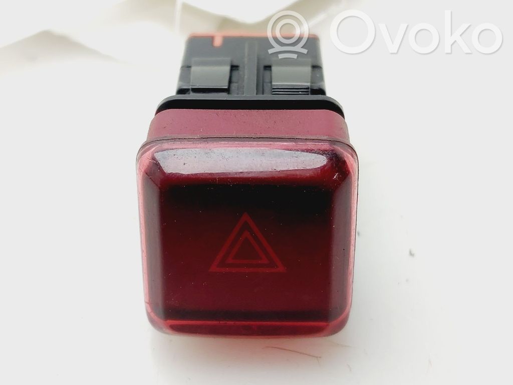 Botón interruptor de luz de peligro   96628855JK