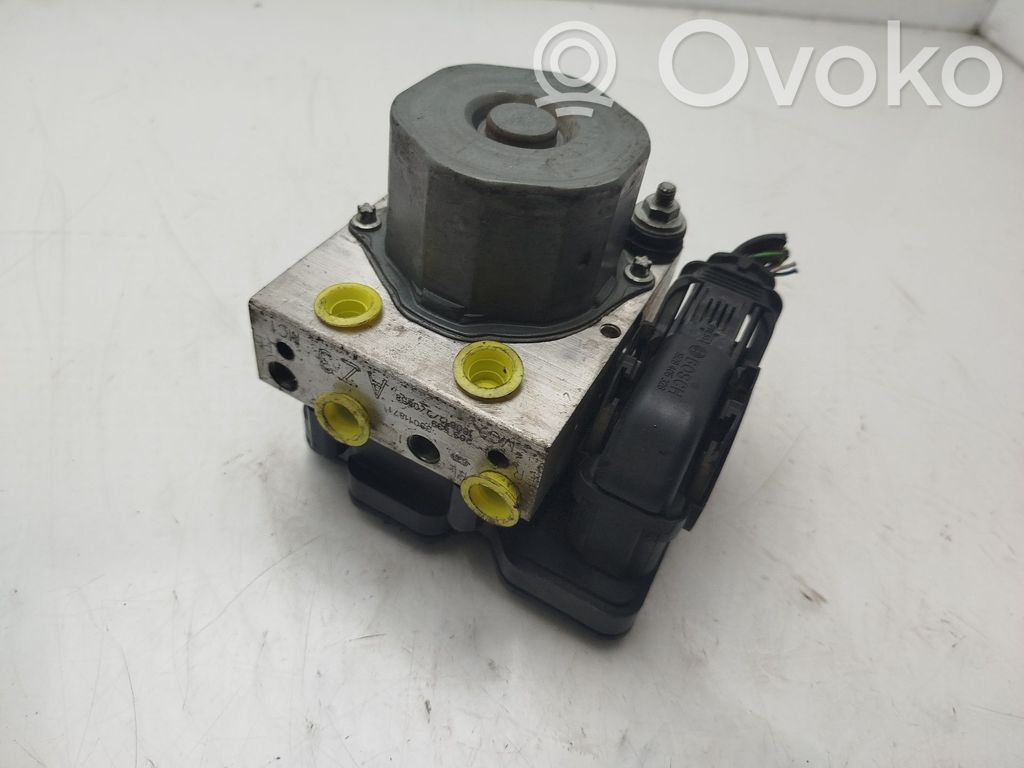 Opel Corsa E Pompă ABS 